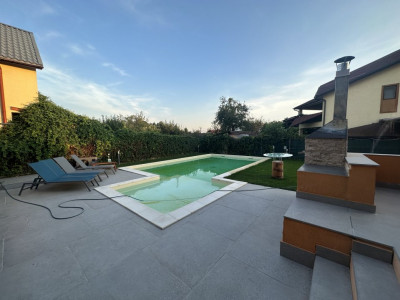 Casa individuala cu 10 camere si piscina, in Dumbravita - ID  C5624