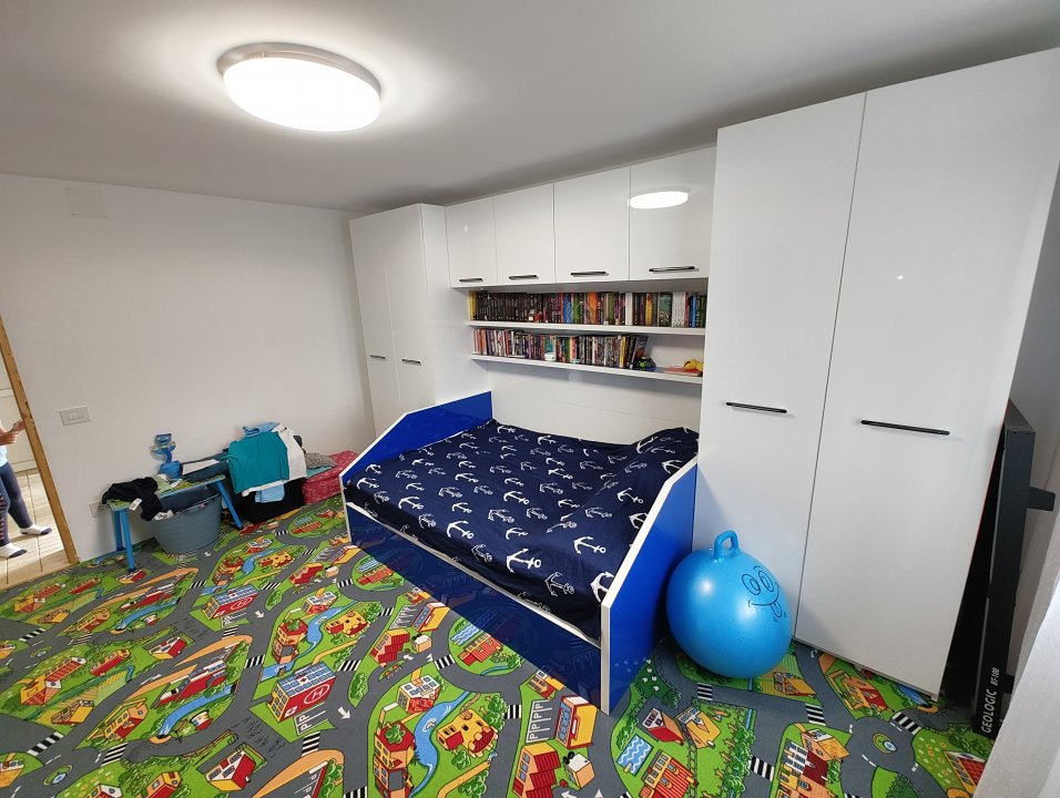 Casa individuala Giarmata, 4 camere - ID V5616 13, foxfort.ro