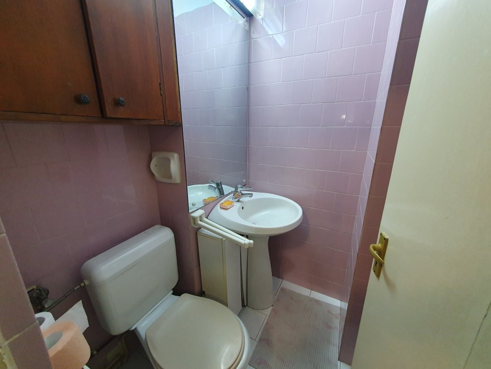 Apartament 3 camere decomandat, etaj 1, Shopping City  15, foxfort.ro