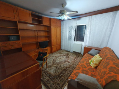 Apartament 3 camere decomandat, etaj 1, Shopping City  imagine mica 12, foxfort.ro