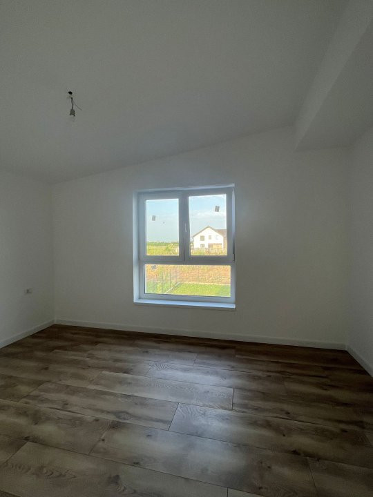 Duplex de vis Giarmata cu 4 camere - ID V5632 13, foxfort.ro