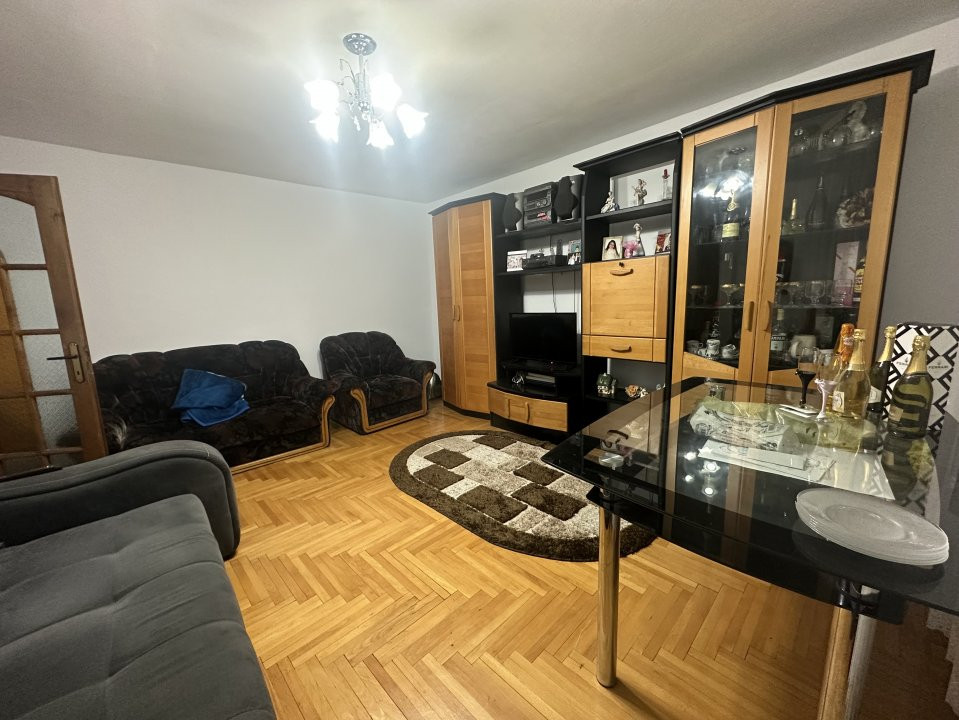 COMISION 0% - Apartament cu 3 camere, de inchiriat, zona Lipovei - ID C5637 2