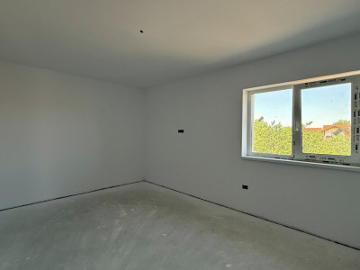 Duplex 3 camere, perete dublu Sanandrei - ID V5694 imagine mica 7, foxfort.ro