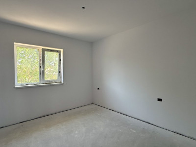 Duplex 3 camere, perete dublu Sanandrei - ID V5694 imagine mica 9, foxfort.ro