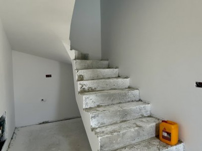 Duplex 3 camere, perete dublu Sanandrei - ID V5694 imagine mica 14, foxfort.ro