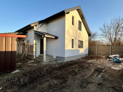 Casa individuala, 4 camere Sanandrei - ID V5696 imagine mica 2, foxfort.ro