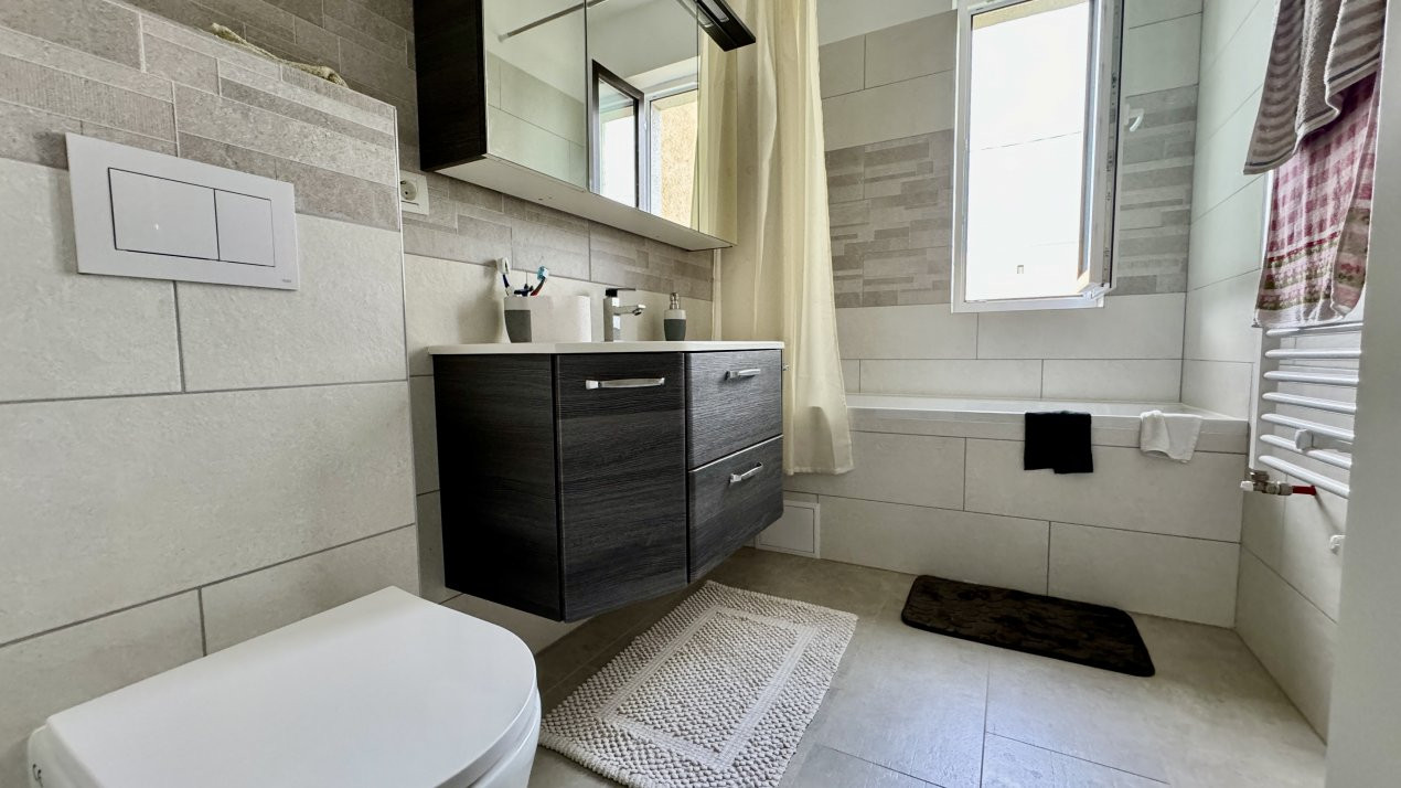 Apartament cu 2 camere, curte de 115MP in Giroc, zona Dunarea 10, foxfort.ro