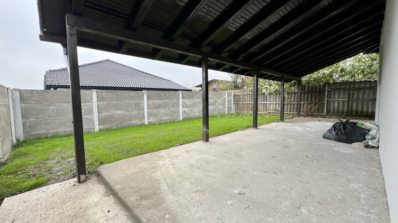 Casa individuala cu 4 camere in Sag sat 2, foxfort.ro