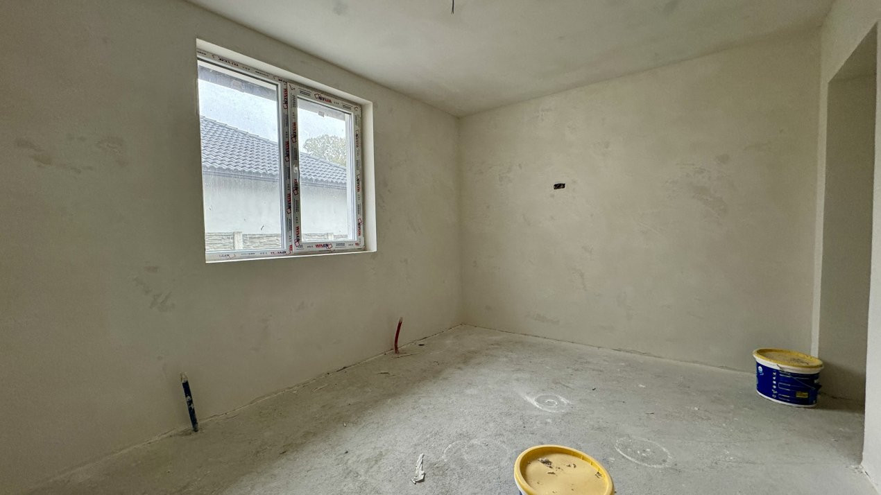 Casa individuala cu 4 camere in Sag sat 13, foxfort.ro