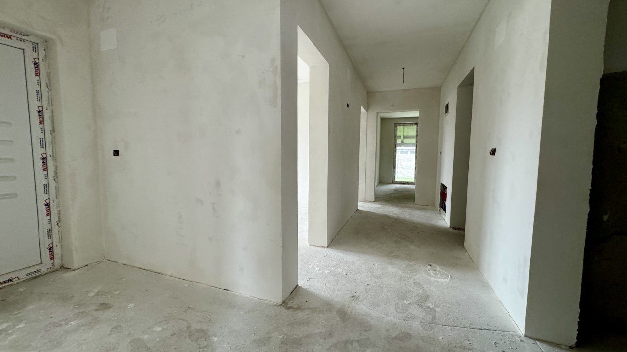 Casa individuala cu 4 camere in Sag sat 14, foxfort.ro