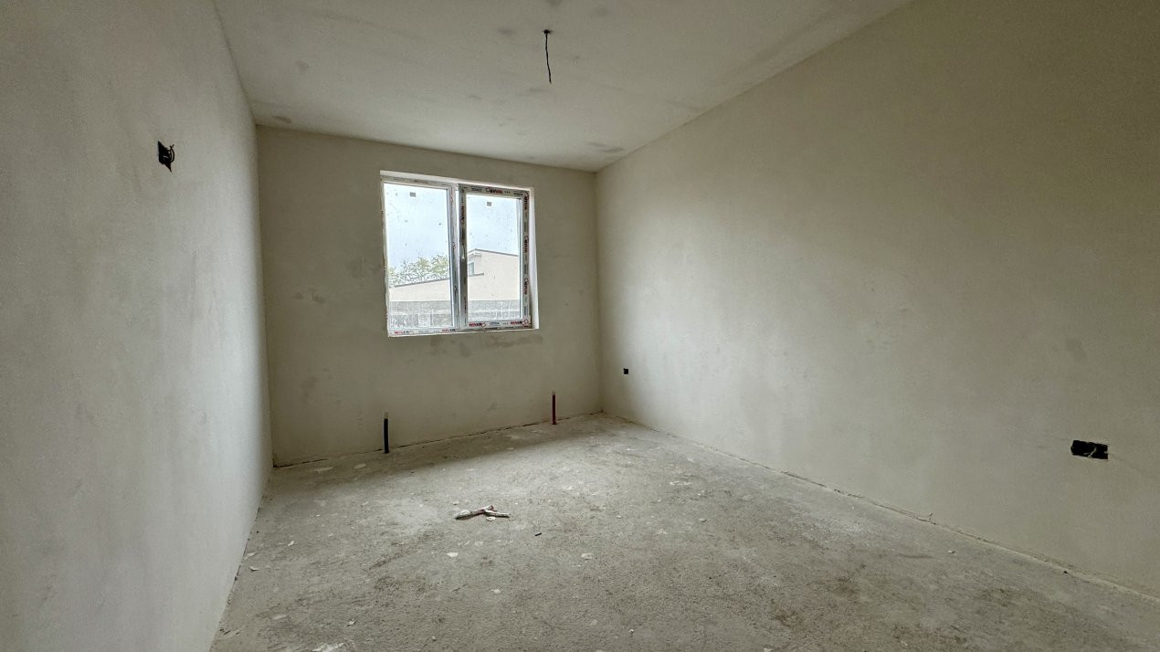 Casa individuala cu 4 camere in Sag sat 15, foxfort.ro