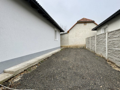 Casa individuala cu 4 camere in Sag sat imagine mica 21, foxfort.ro