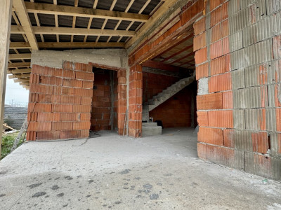 Duplex cu 3 camere in Sag, zona Manastire imagine mica 9, foxfort.ro