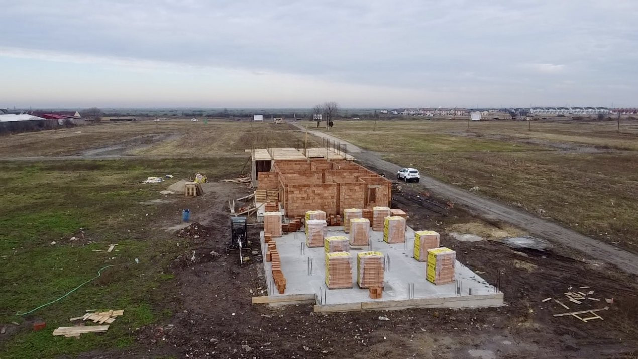 Comision 0% Duplex 4 camere in Sacalaz la intrare 5, foxfort.ro