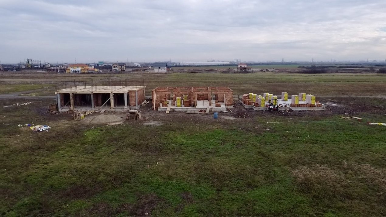 Comision 0% Duplex 4 camere in Sacalaz la intrare 9, foxfort.ro