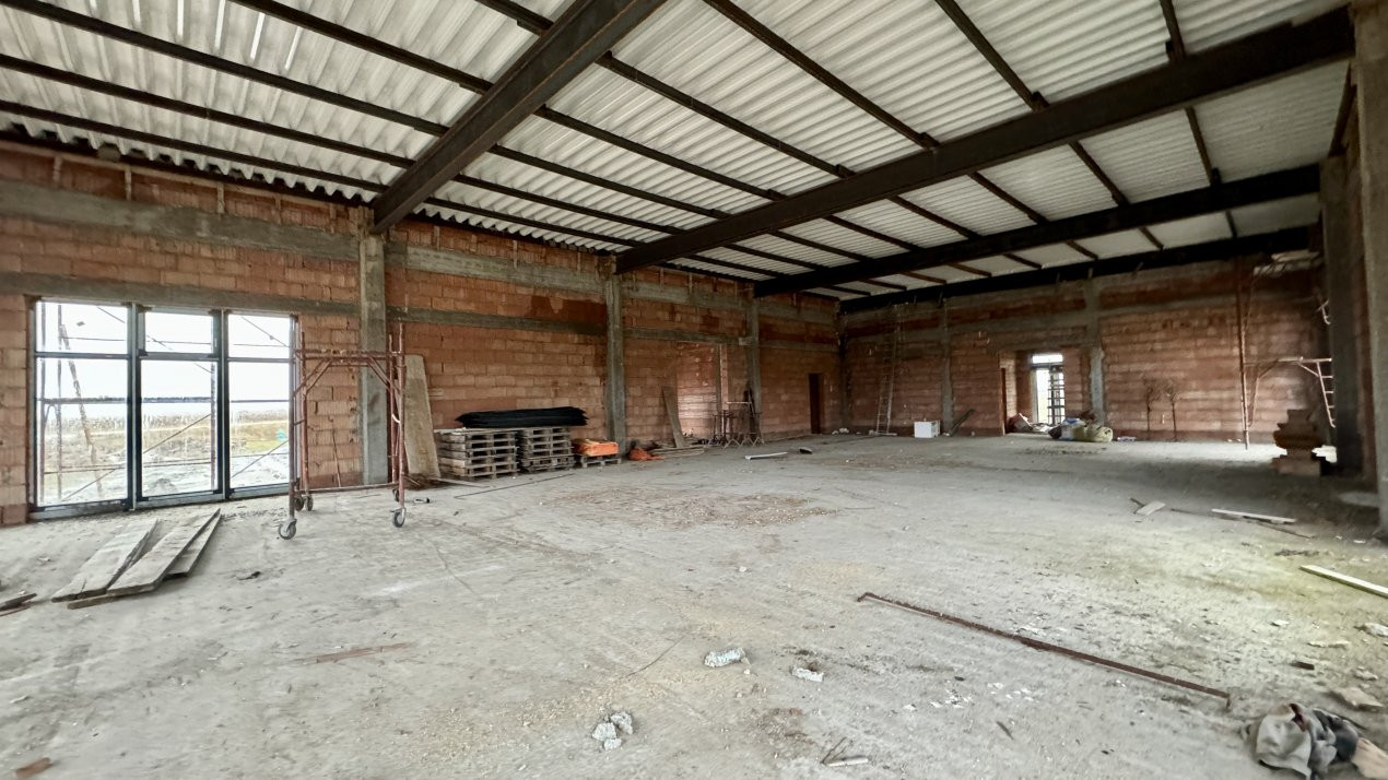 Spatiu comercial de inchiriat in Giroc 7, foxfort.ro