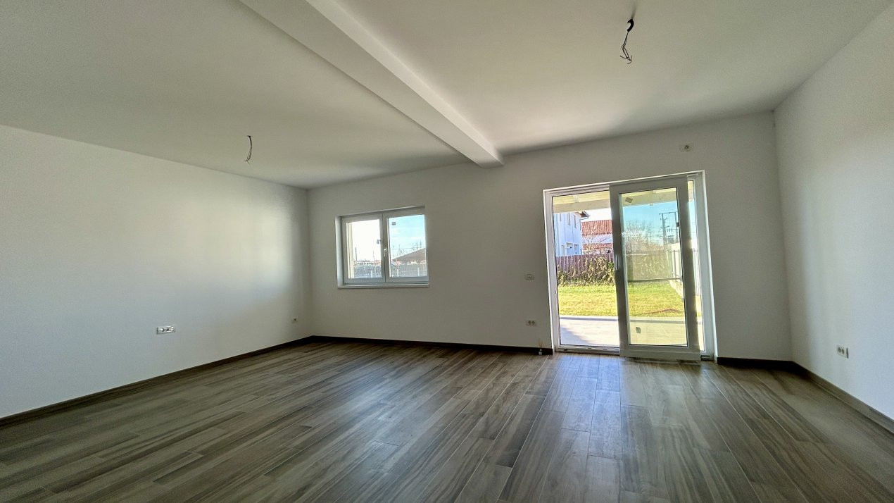 Casa cu 4 camere, toate utilitatile, cu plata in transe Sanandrei. 7, foxfort.ro