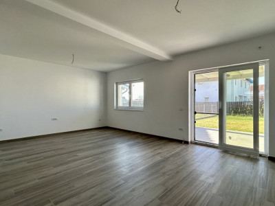 Casa cu 4 camere, toate utilitatile, cu plata in transe Sanandrei. imagine mica 3, foxfort.ro