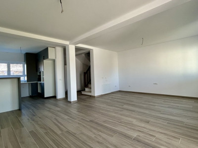Casa cu 4 camere, toate utilitatile, cu plata in transe Sanandrei. imagine mica 4, foxfort.ro