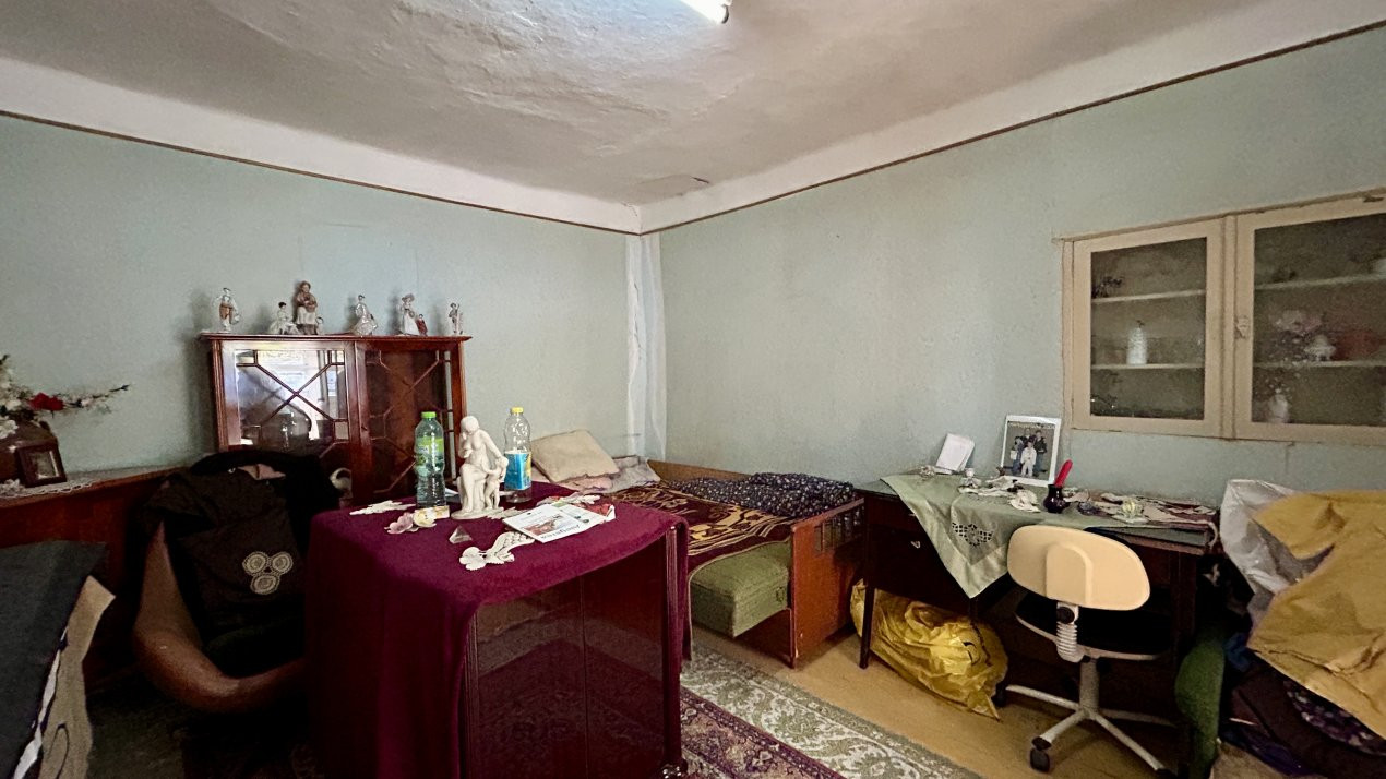 Casa 5 camere + teren 1845 mp Sanandrei 6, foxfort.ro