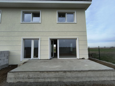 Duplex de vanzare cu 4 camere in Giroc - comision 0% imagine mica 3, foxfort.ro