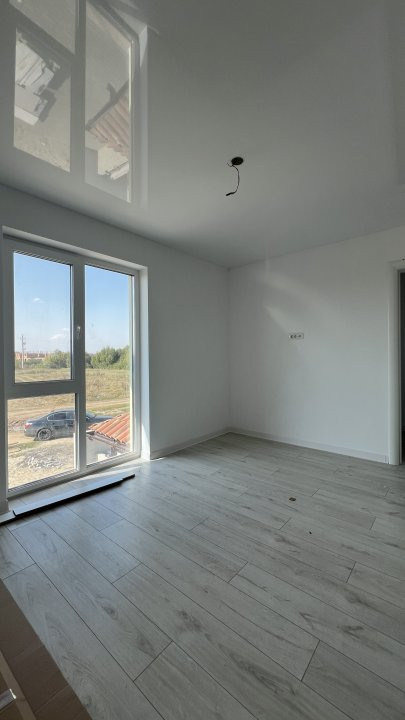 Duplex cu 4 camere de vanzare in Giroc 1, foxfort.ro