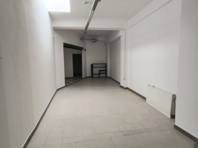 Spatiu comercial de inchiriat zona Brancoveanu imagine mica 5, foxfort.ro