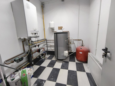 Spatiu comercial de inchiriat zona Brancoveanu imagine mica 8, foxfort.ro