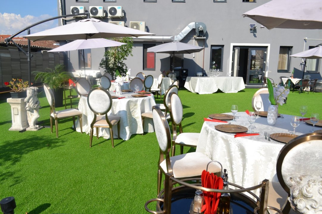 Restaurant complet mobilat si utilat de inchiriat in zona Brancoveanu  4, foxfort.ro
