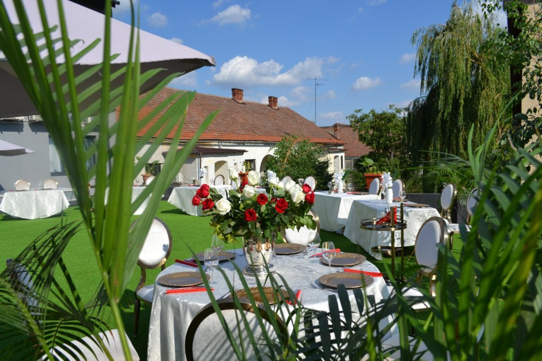 Restaurant complet mobilat si utilat de inchiriat in zona Brancoveanu  16, foxfort.ro