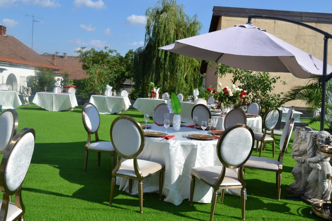 Restaurant complet mobilat si utilat de inchiriat in zona Brancoveanu  17, foxfort.ro