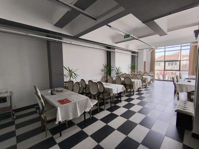 Restaurant complet mobilat si utilat de inchiriat in zona Brancoveanu  imagine mica 2, foxfort.ro
