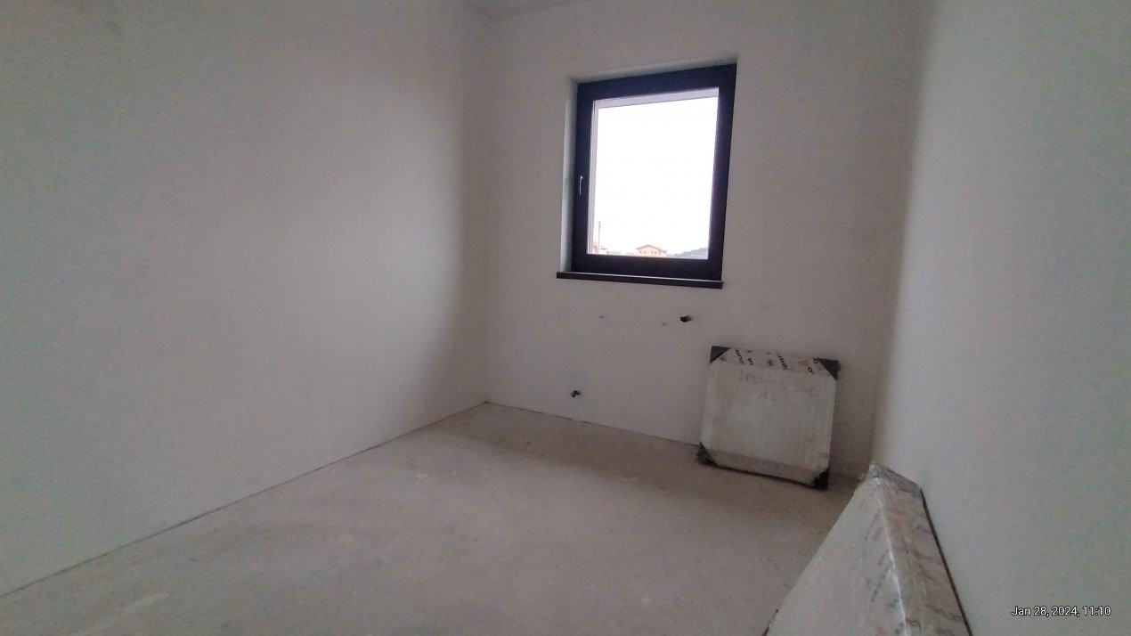 Casa 8 camere ,Sacalaz-Ideala pentru 2 familii 26, foxfort.ro