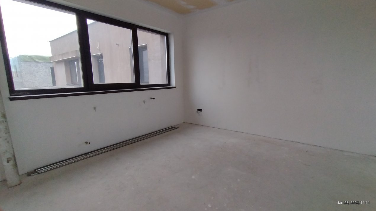 Casa 8 camere ,Sacalaz-Ideala pentru 2 familii 28, foxfort.ro