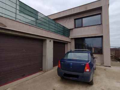 Casa 8 camere ,Sacalaz-Ideala pentru 2 familii imagine mica 2, foxfort.ro