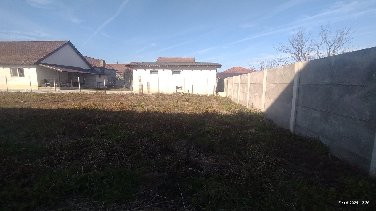 Duplex 4 camere ,Sanmihaiu Roman-Zona Centrala 10, foxfort.ro