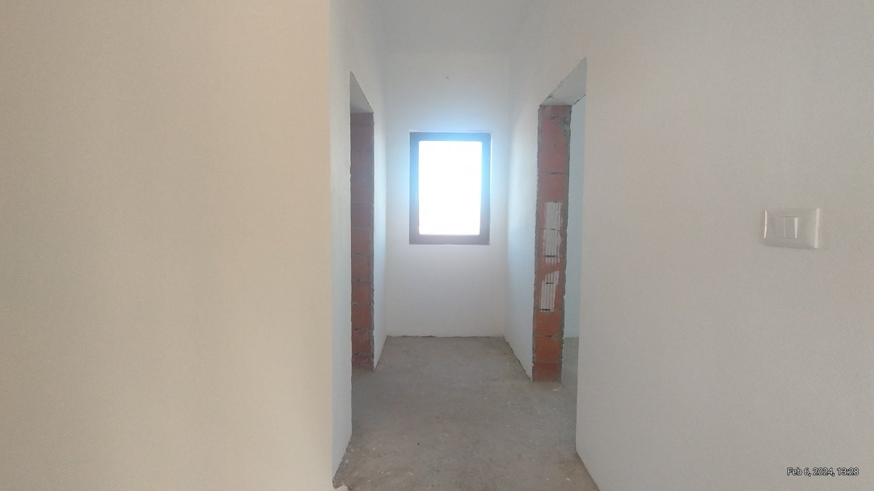Duplex 4 camere ,Sanmihaiu Roman-Zona Centrala 21, foxfort.ro