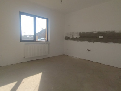 Duplex 4 camere ,Sanmihaiu Roman-Zona Centrala imagine mica 5, foxfort.ro