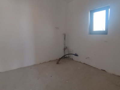 Duplex 4 camere ,Sanmihaiu Roman-Zona Centrala imagine mica 11, foxfort.ro