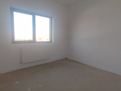 Duplex 4 camere ,Sanmihaiu Roman-Zona Centrala imagine mica 16, foxfort.ro