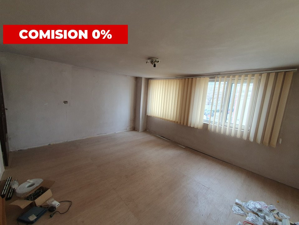 Comision 0% Spatiu de birou de inchiriat, etaj 1, Zona Complex  6, foxfort.ro