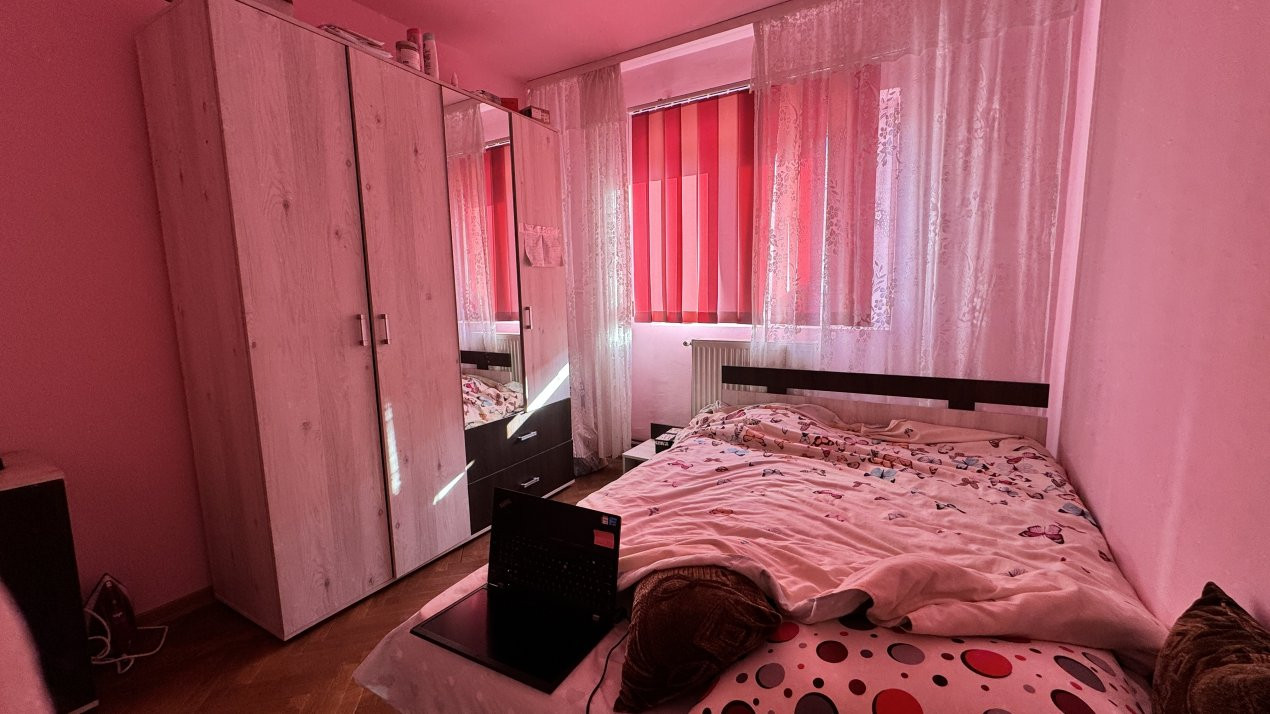 Apartament 3 camere semidecomandat, 65mp utili, zona Girocului 5, foxfort.ro