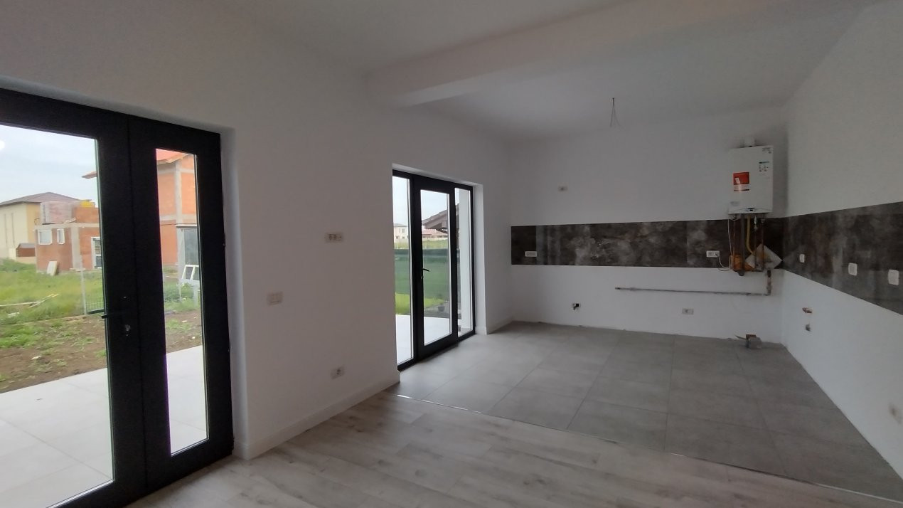 Duplex 3 camere de vanzare in Sacalaz- Zona de Est 11, foxfort.ro