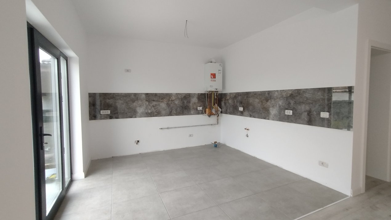 Duplex 3 camere de vanzare in Sacalaz- Zona de Est 12, foxfort.ro
