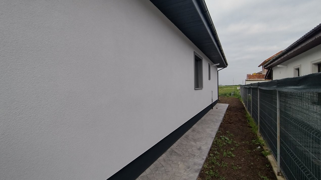 Duplex 3 camere de vanzare in Sacalaz- Zona de Est 14, foxfort.ro