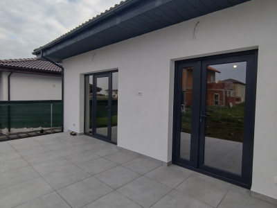 Duplex 3 camere de vanzare in Sacalaz- Zona de Est imagine mica 2, foxfort.ro