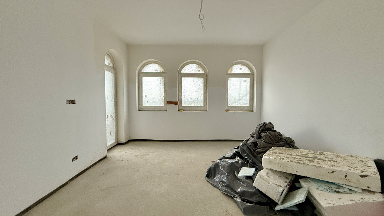 Comision 0% Casa individuala Mosnita in stil Neoromanesc cu 202 mp utili!  18, foxfort.ro