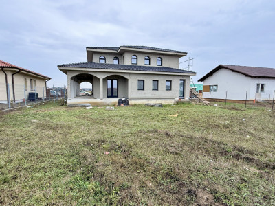 Comision 0% Casa individuala Mosnita in stil Neoromanesc cu 202 mp utili! imagine mica 25, foxfort.ro