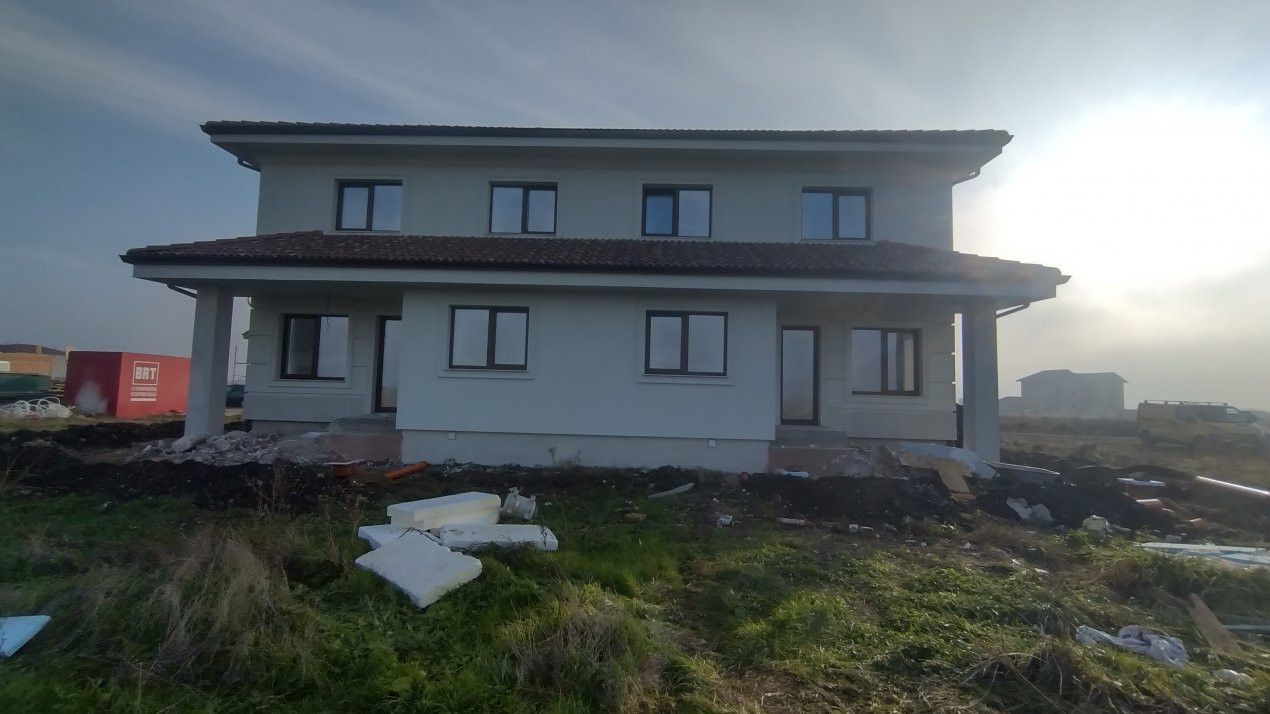 Duplex 5 camere, Sacalaz - Arhitectura moderna 22, foxfort.ro