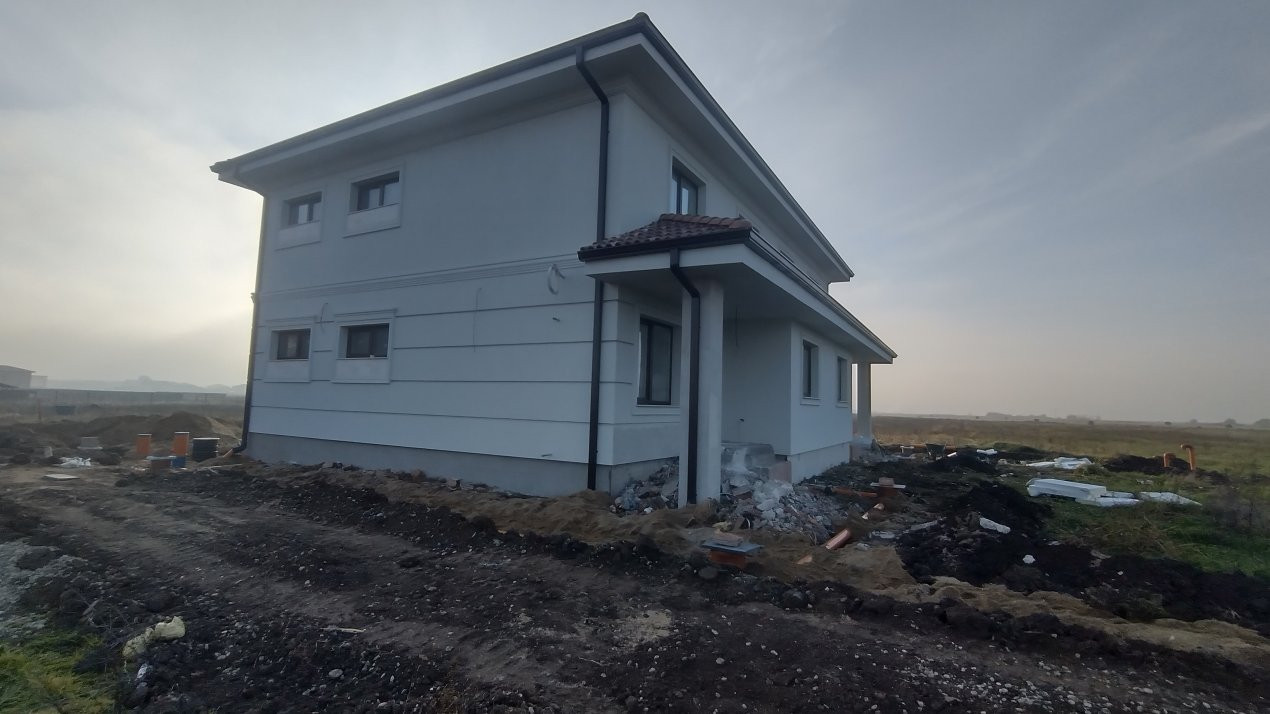 Duplex 5 camere, Sacalaz - Arhitectura moderna 36, foxfort.ro